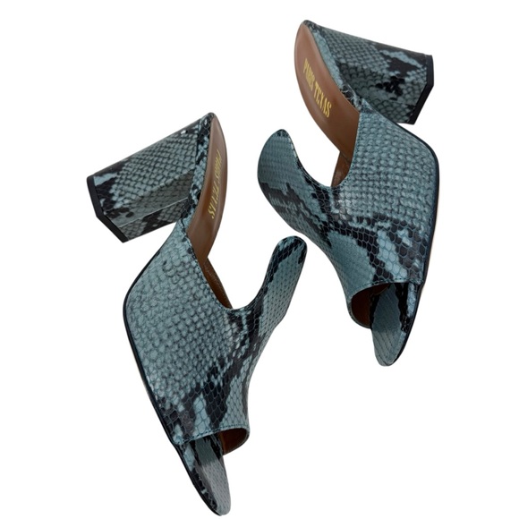 Paris Texas Blue Snakeskin Block Heel Mules EU40 US10 Like New w Original Box - Picture 4 of 11